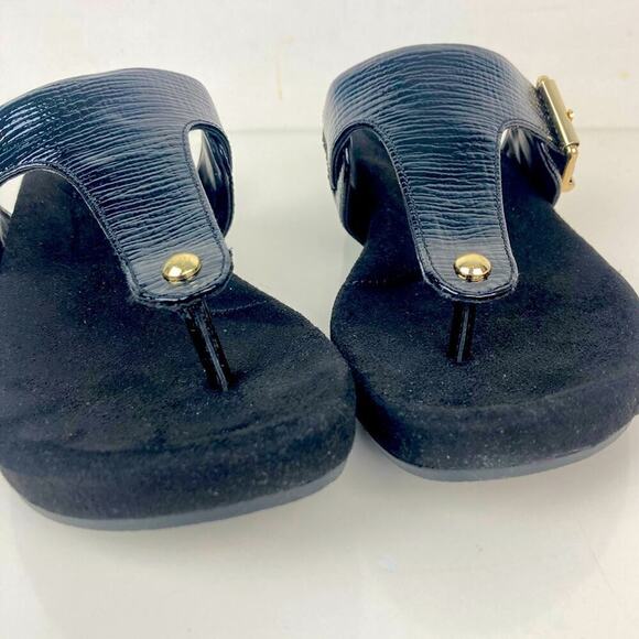 NEW * GIANI BERNINI Black Platform Rivver Wedge Slip On Thong Sandals 6.5 - Picture 8 of 14